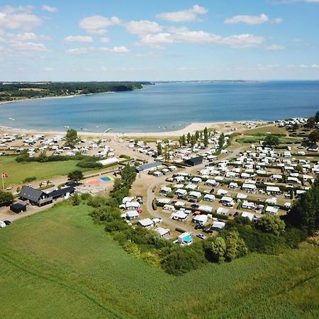 Vikaer Strand Camping & Cottages Diernæs エクステリア 写真